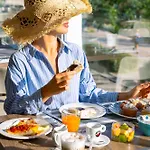 Alexandra Bb & Brunch - Front - Healthy Xxl Breakfast & Brunch Until 12 30 3*