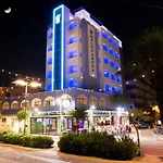 Alexandra Bb & Brunch - Front - Healthy Xxl Breakfast & Brunch Until 12 30 Otel 3*