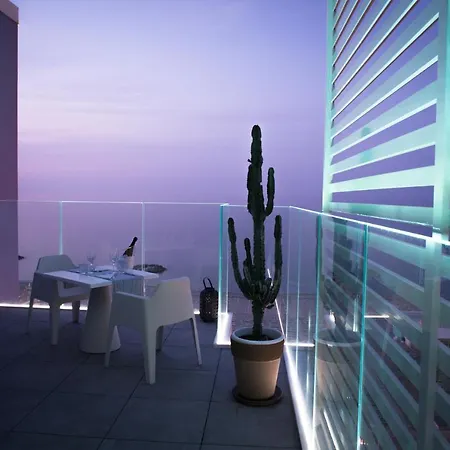 Alexandra Bb & Brunch - Front - Healthy Xxl Breakfast & Brunch Until 12 30 - Parking Included فندق 3*