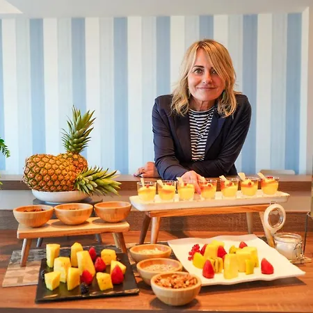 Alexandra Bb & Brunch - Front - Healthy Xxl Breakfast & Brunch Until 12 30 Misano Adriatico