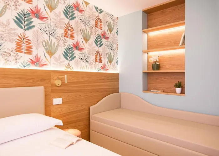 Szálloda Alexandra Bb & Brunch - Front - Healthy Xxl Breakfast & Brunch Until 12 30 - Parking Included 3*