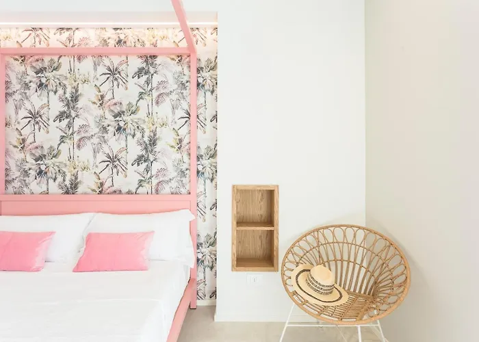 Alexandra Bb & Brunch - Front - Healthy Xxl Breakfast & Brunch Until 12 30 - Parking Included