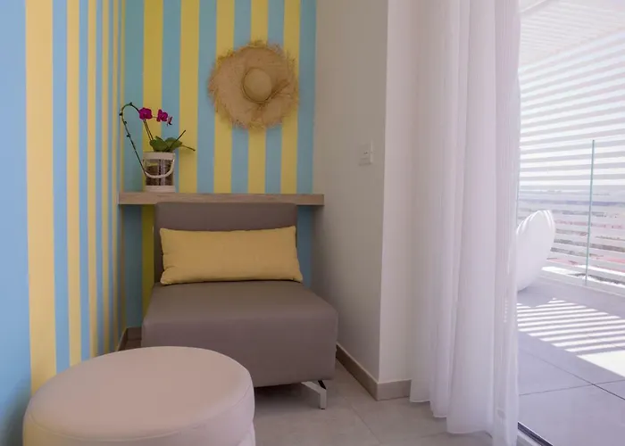 Alexandra Bb & Brunch - Front - Healthy Xxl Breakfast & Brunch Until 12 30 - Parking Included Misano Adriatico