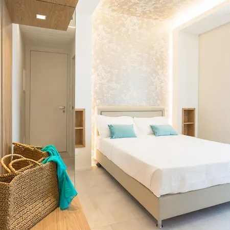 Alexandra - Front - Healthy Xxl Breakfast & Brunch Until 12 30 - Parking Included Hotel 3*