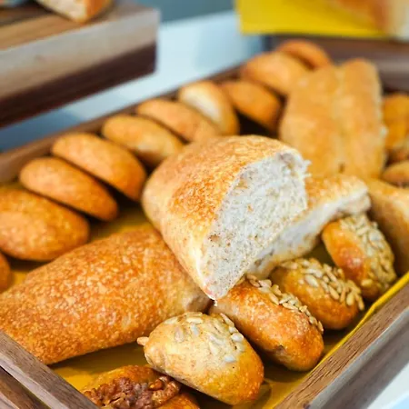 Alexandra - Front - Healthy Xxl Breakfast & Brunch Until 12 30 - Parking Included 3* Misano Adriatico