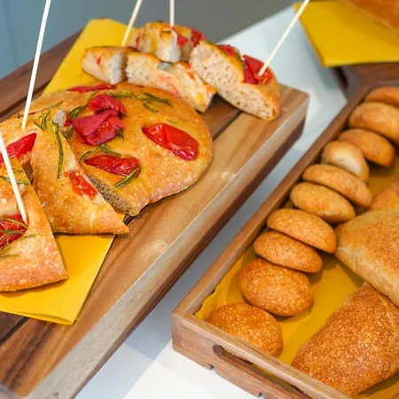 Alexandra - Front - Healthy Xxl Breakfast & Brunch Until 12 30 - Parking Included 3*