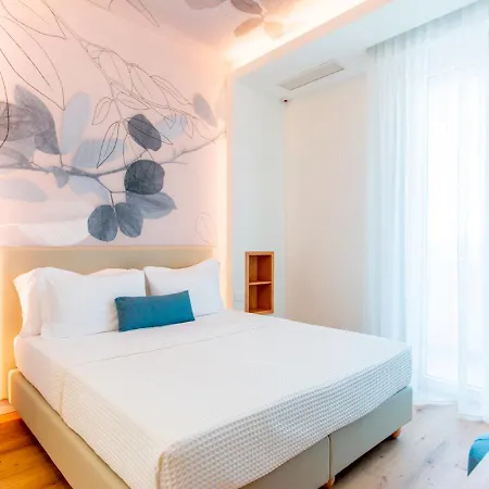 Alexandra - Front - Healthy Xxl Breakfast & Brunch Until 12 30 - Parking Included Hotel Misano Adriatico