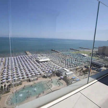 Alexandra & Brunch -beach Front Parking Included 3* מיסאנו אדריאטיקו