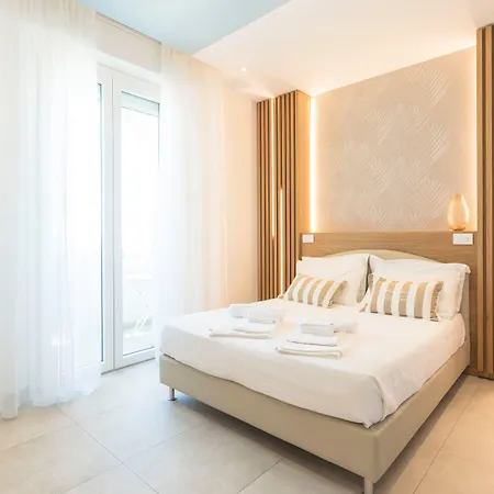 Alexandra & Brunch -beach Front Parking Included 3* מיסאנו אדריאטיקו