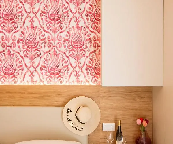 Alexandra Bb & Brunch - Front - Healthy Xxl Breakfast & Brunch Until 12 30