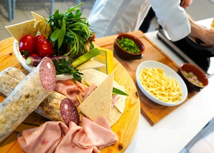 Alexandra Bb & Brunch - Front - Healthy Xxl Breakfast & Brunch Until 12 30