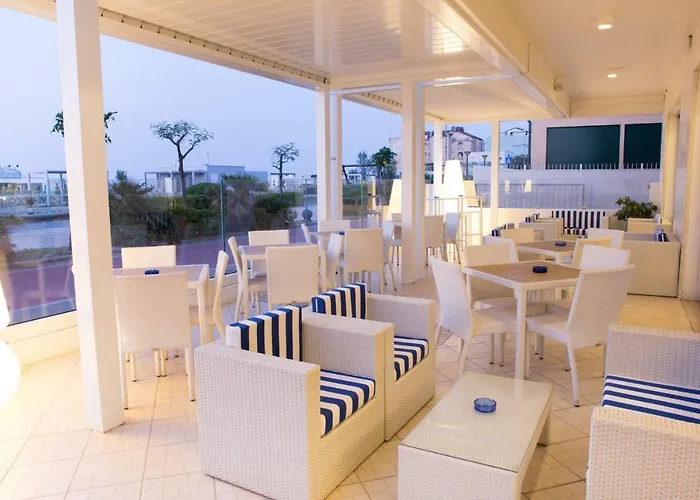 Alexandra Bb & Brunch - Front - Healthy Xxl Breakfast & Brunch Until 12 30 Misano Adriatico